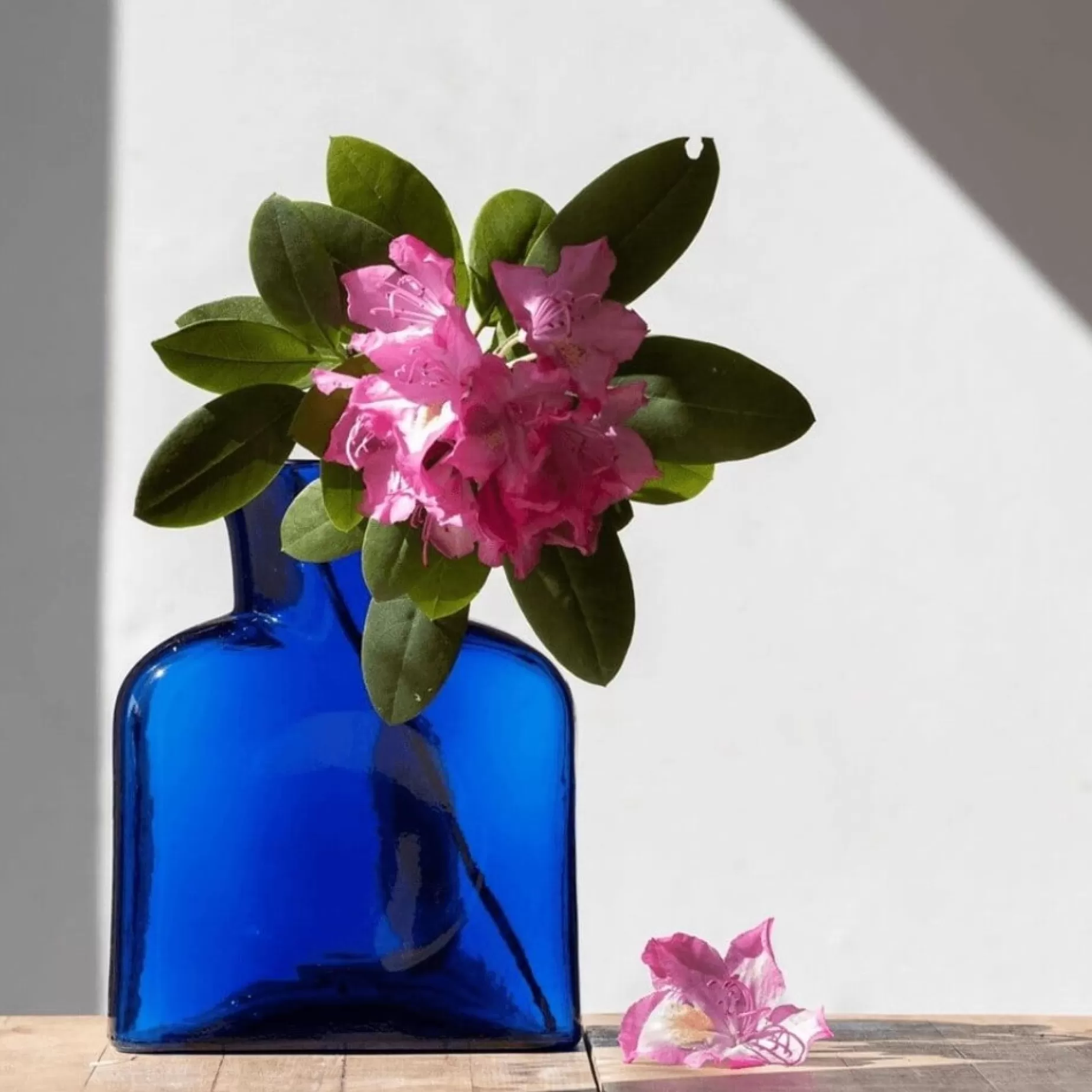 Cobalt Blue Water Bottle Blenko Glass<* Fashion