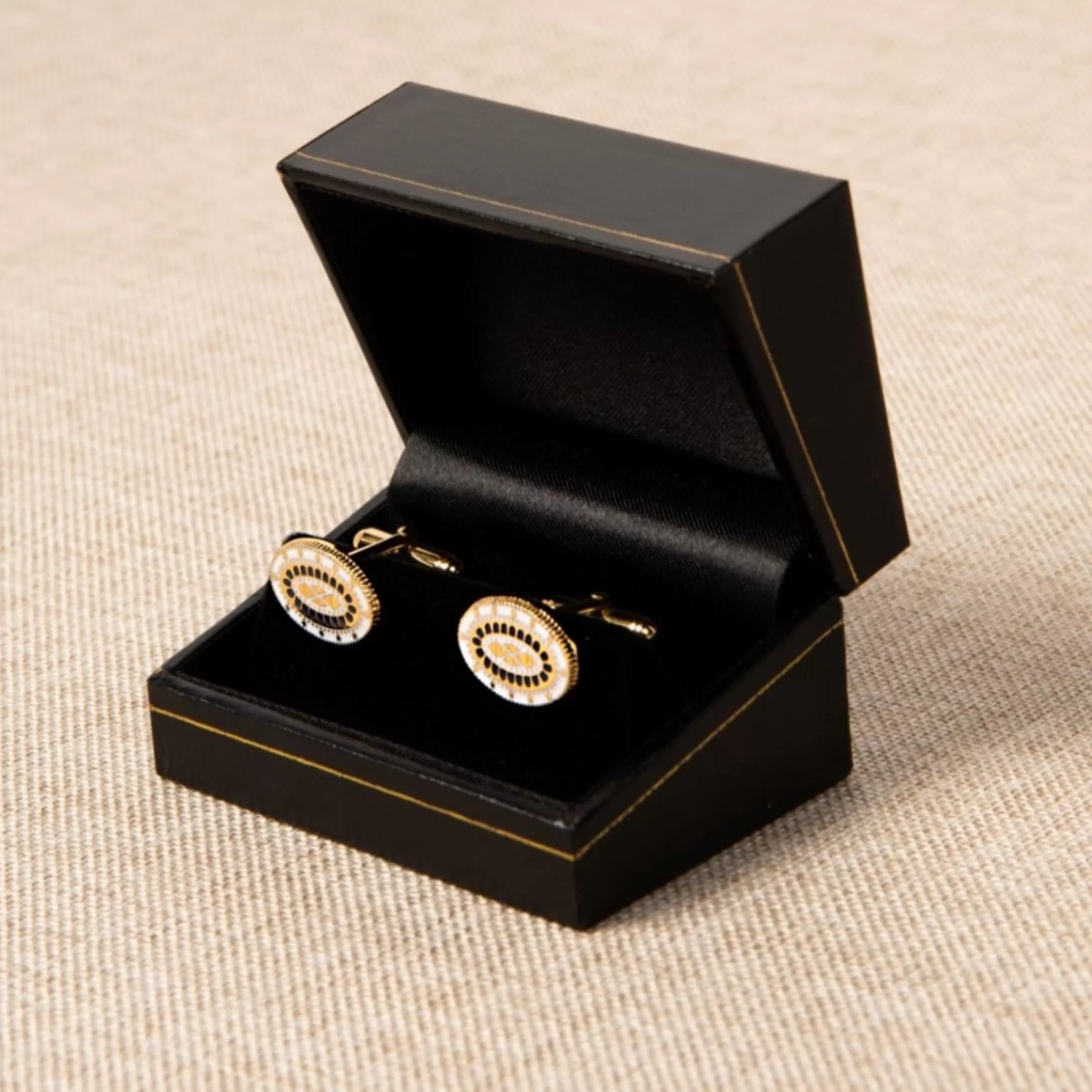 George Washington Enamel Cufflinks<* Store