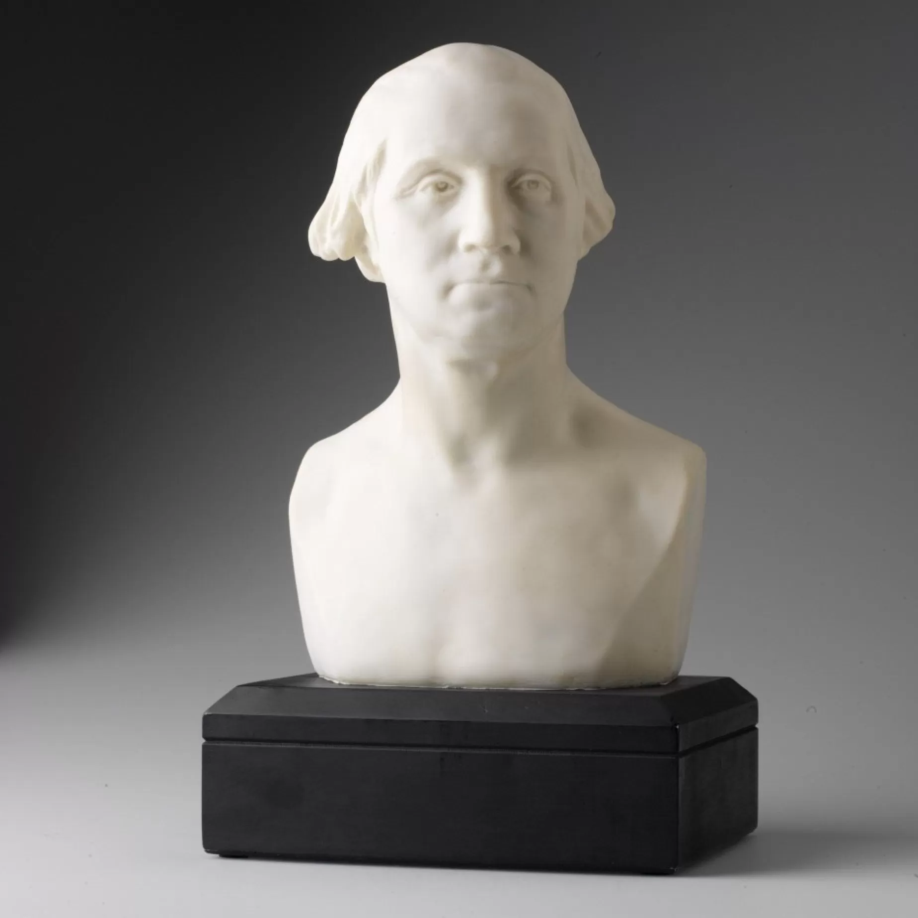 Houdon Bust Of George Washington, 12" White<DESIGN MASTER ASSOCIATES Online