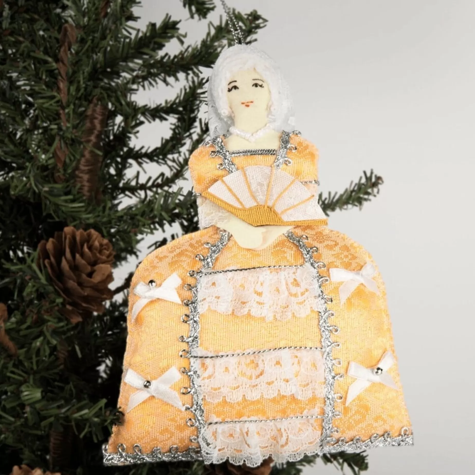 Lady Washington Ornament<ST NICOLAS LTD. Sale