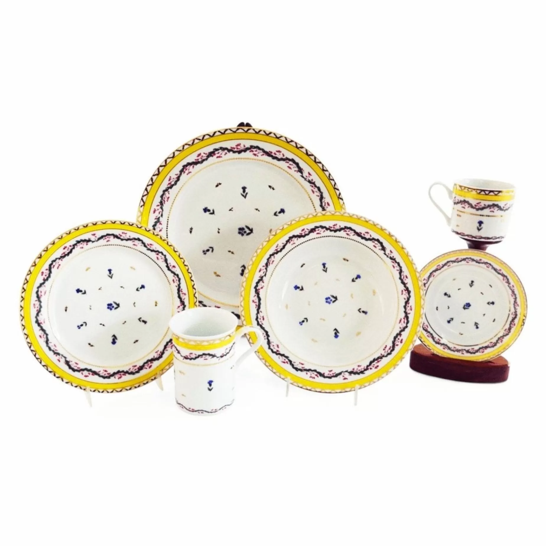 Mount Vernon Ribbons & Cornflower Porcelain Collection<* Outlet