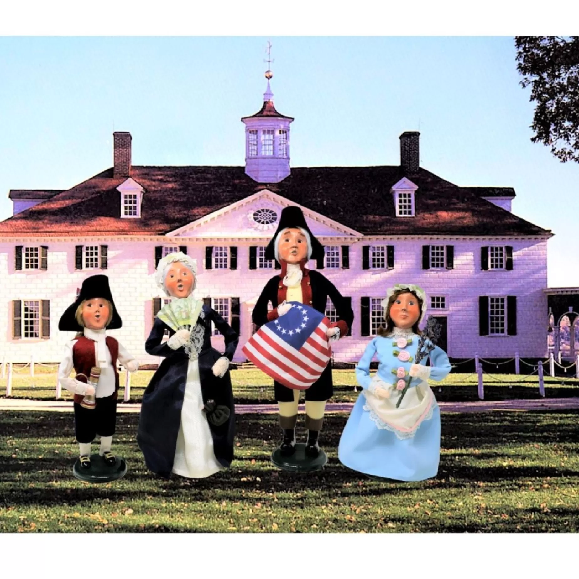 Washy Caroler With Horn - Limited Edition From Byers' Choice<BYER's CHOICE, LTD Store